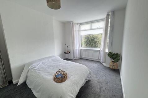 Bedroom/living room 