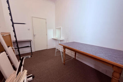 PIC 10