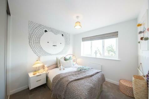 Second bedroom