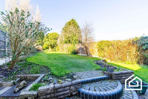 Eastcote Close-16