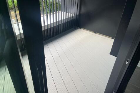 IMG-20250509-WA00...