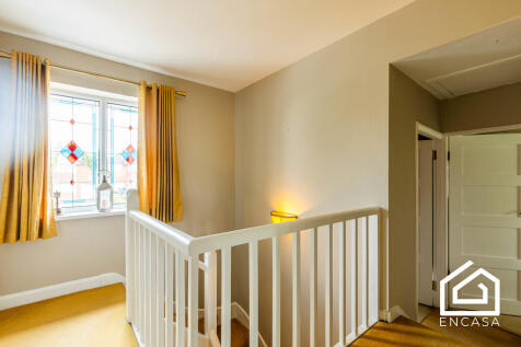 Dovehouse Lane-12