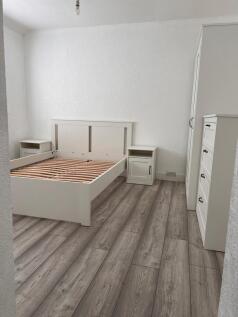 IMG-20250826-WA00...