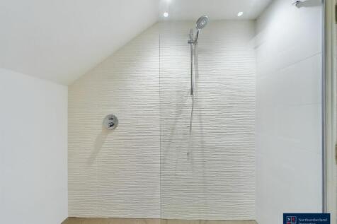 Bedroom Six En Suite