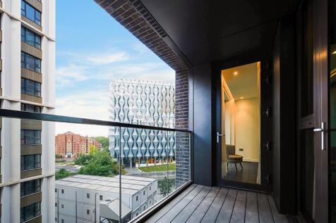 GLACIER HOUSE, 41  (18).jpg