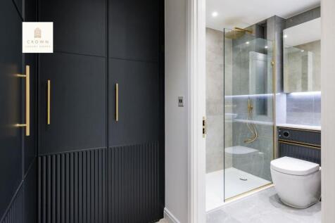 SH Bathroom 2.jpg