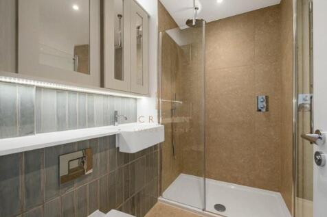 concord-court-bathroom-photo.jpg