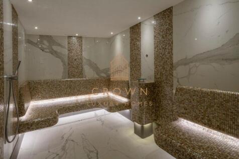 Casson Square, 007012 (11).jpg