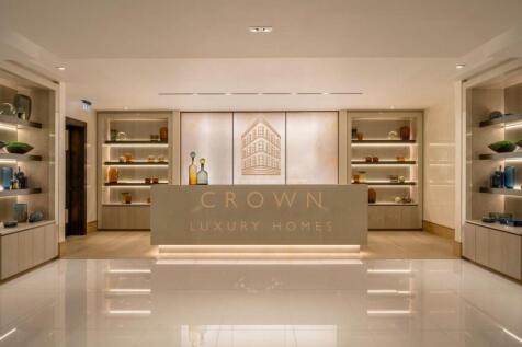 Casson Square, 007012 (14).jpg