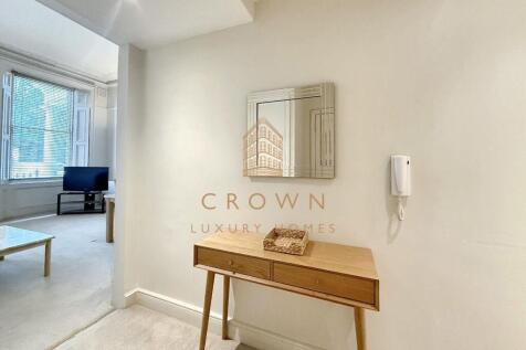 Courtfield Gardens, 1002.jpg