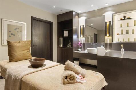 Treatment room.jpg