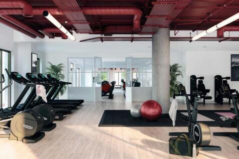 Royal Eden Docks Residential Amenities (4).jpg