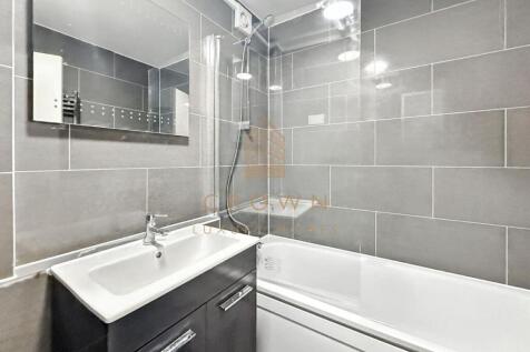 Martlesham Road, 2057 (8).jpg