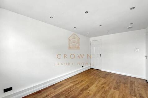 Martlesham Road, 2057 (15).jpg