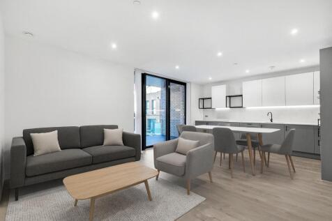 WhatsApp Image 2025-11-26 at 15.45.27.jpeg