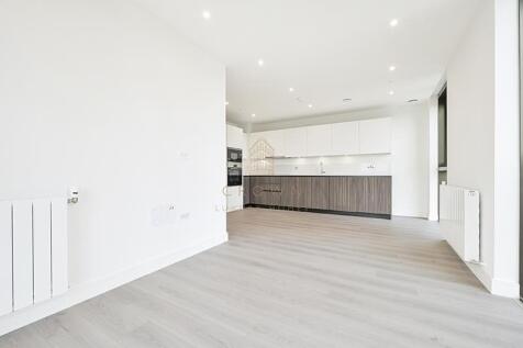 MENARA POINT, 2002  (2).jpg