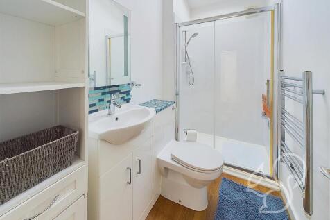Annexe - Shower Room