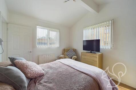 Annexe - Bedroom