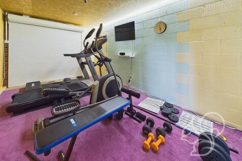 Garage (Currently adapted for use as a gym)