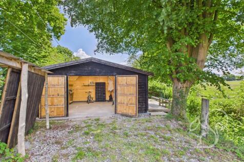 Outbuilding