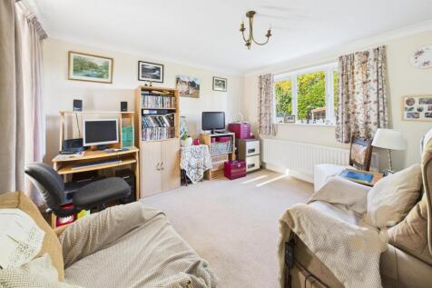 Sitting Room/Ground Floor Bedroom