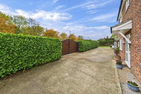 Driveway & Gates