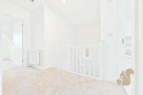 Plot 2 - Oakfields - Landing .jpg