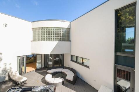 Property Image 25