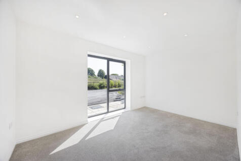 SITTING ROOM SNUG