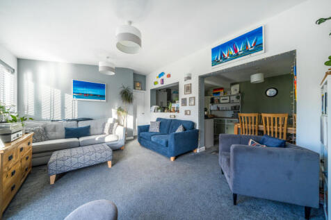 Livimg room 3