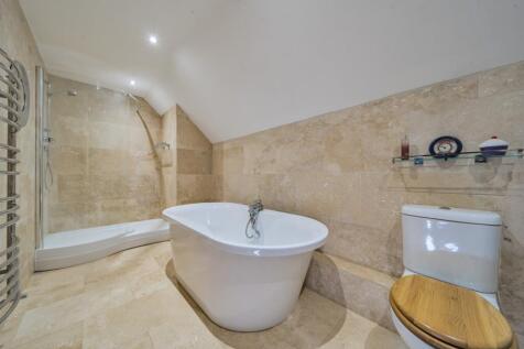 Master Ensuite
