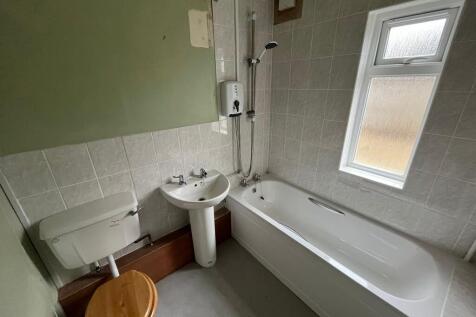 Downstairs Bathroom