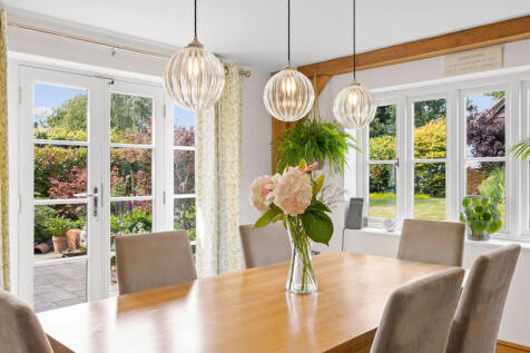 DINING ROOM VIEW