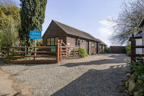 DRIVEWAY &amp; OUTBUILDINGS