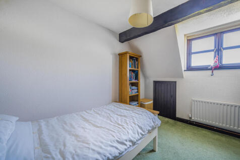 BEDREOOM 4