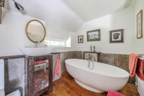 PRINCIPAL EN-SUITE
