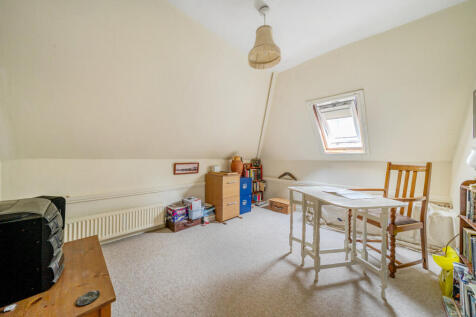 BEDROOM ANNEXE