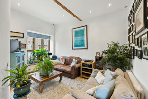 0875TheOldBarn-18
