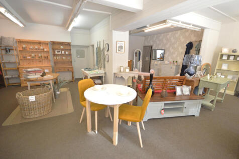 SHOP MAIN SHOP