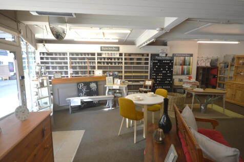 SHOP MAIN SHOP