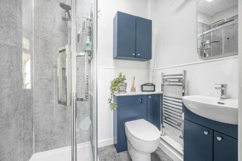 DOWNSTAIRS SHOWER ROOM