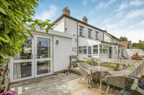 REAR ANNEXE &amp; HOUSE