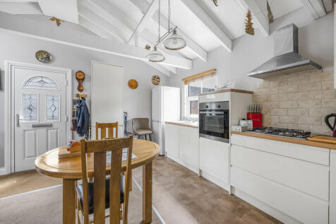 ANNEXE KITCHEN