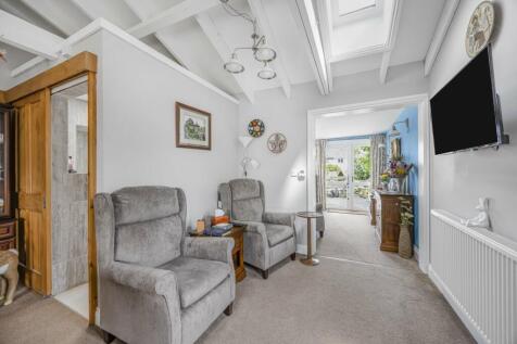 ANNEXE LIVING AREA