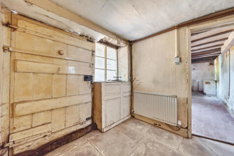 BACK DOOR