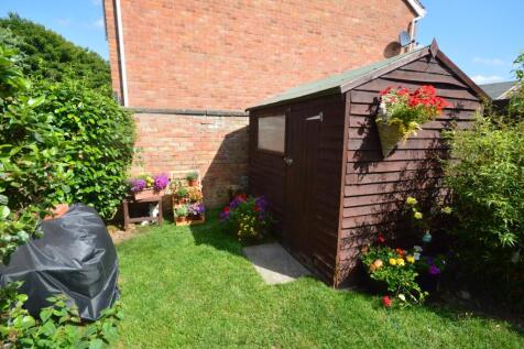 GARDEN SHED