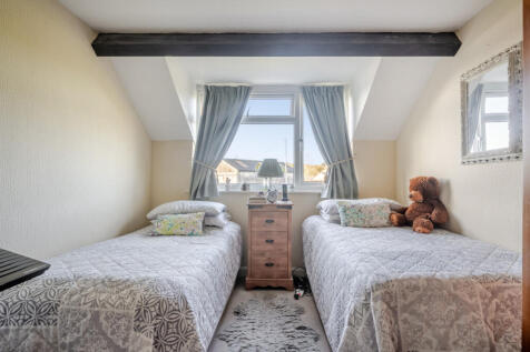 1383010-18-691f1c49e0eb6