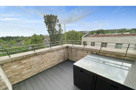 Property Image 11