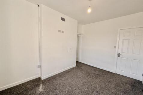 Bedroom1.JPEG