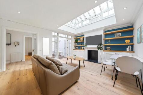 Flat 2, 20 Cranley Gardens SW7 3DA-4-Virtual Stagi